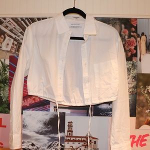 Collared cropped button up